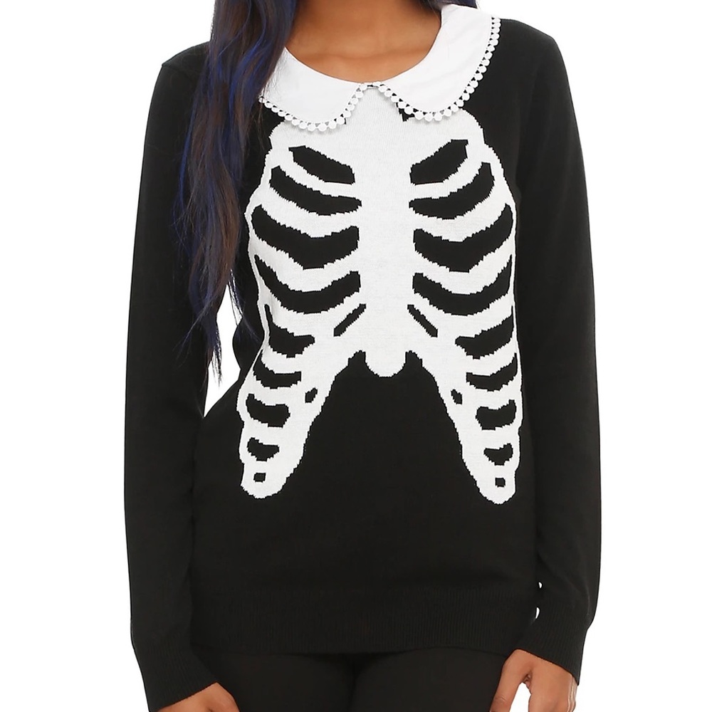 Iron Fist skeleton collared sweater size small